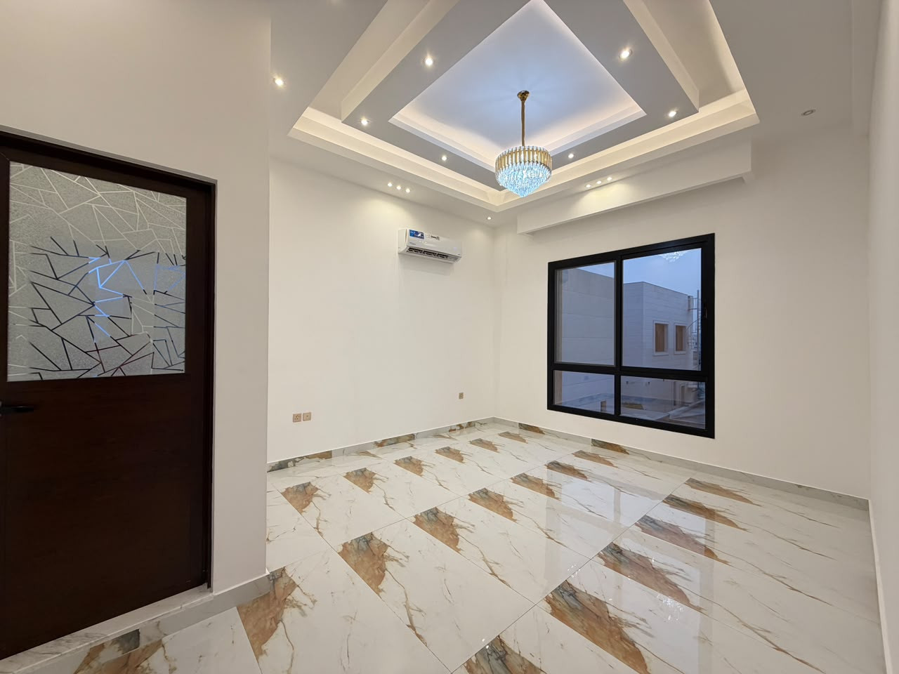 mokaa-mmyz-balyasmyn-krb-alhdyk81791891930.jpg