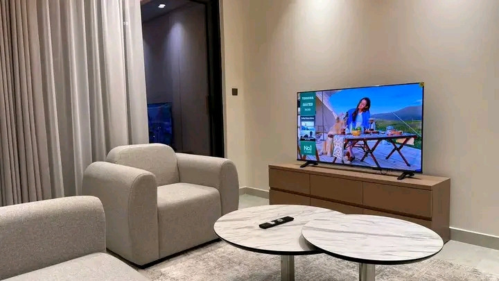 move-in-ready-fully-furnished-1br-jvc61788453008.jpg