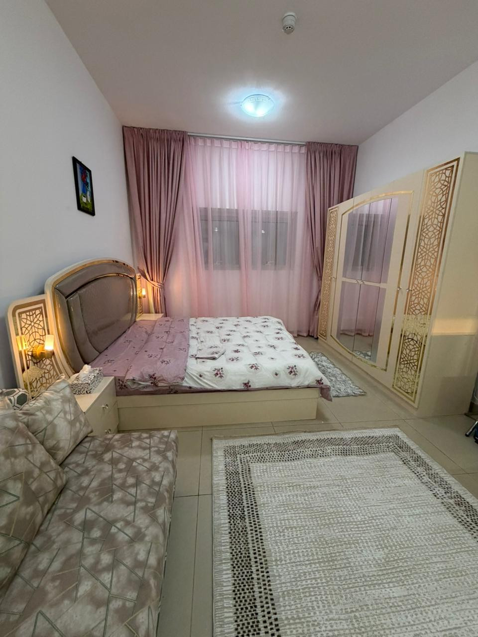 Large space, two rooms, excellent location