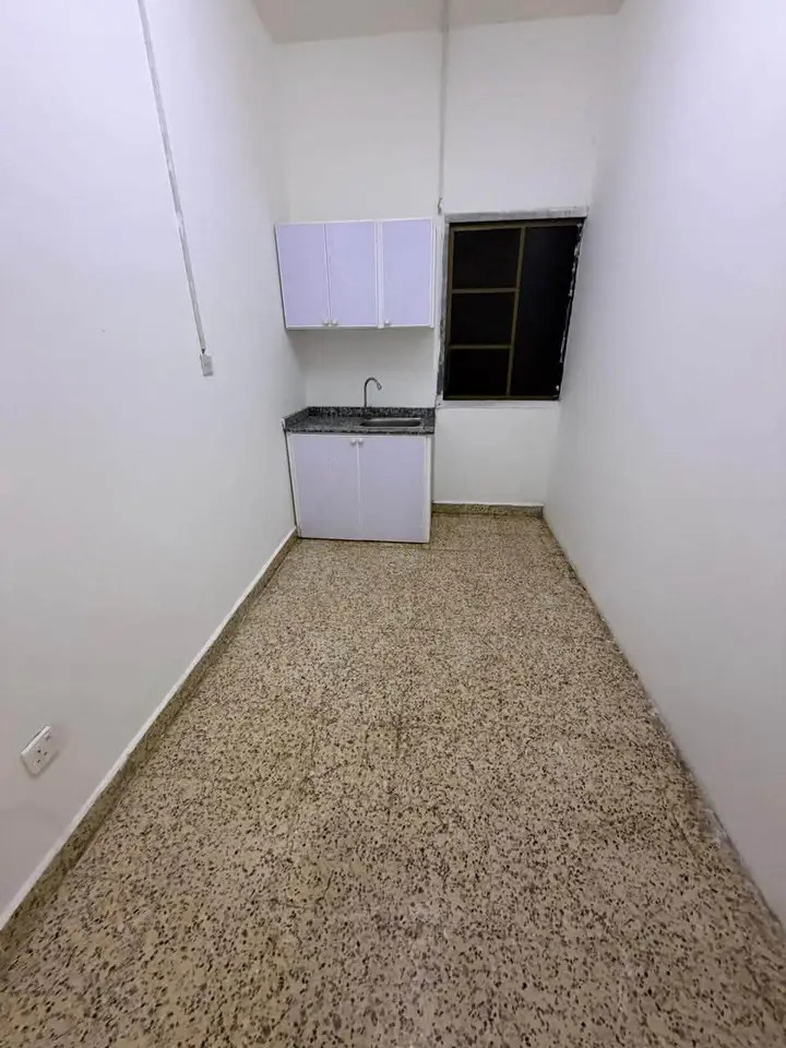 Studio available in Al Khuwair