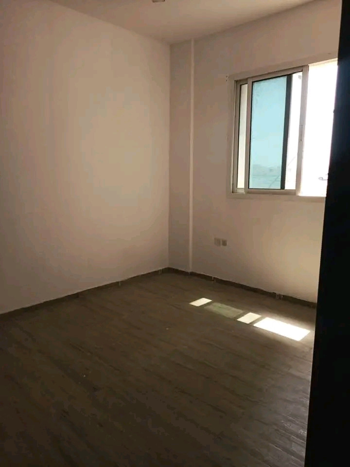 Master bedroom available without balcony
