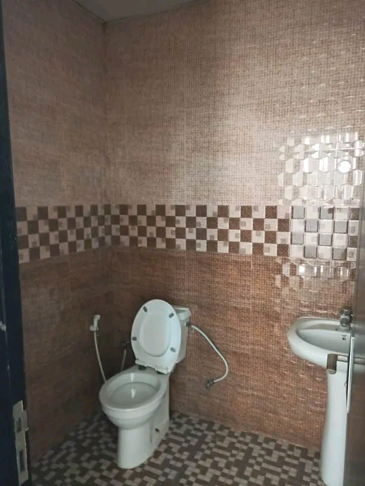 Master bedroom available without balcony
