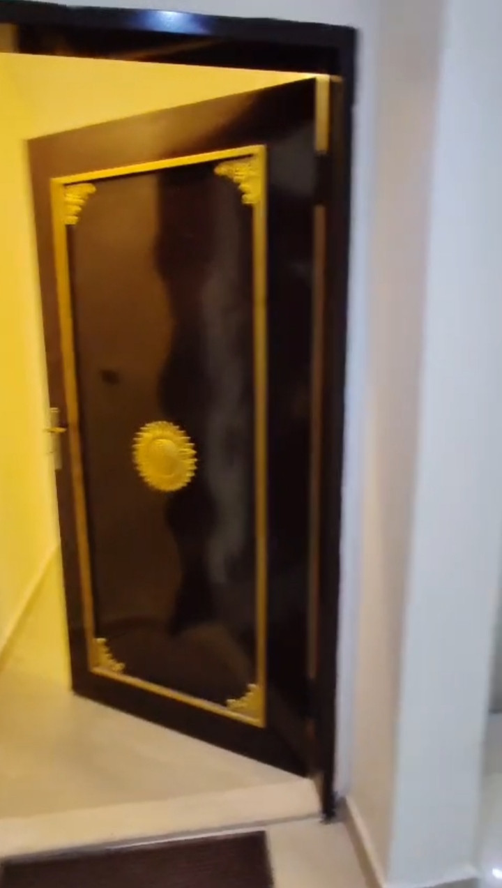 Studio apartment available in Yarmouk Building, Al-Maysamiyah Street