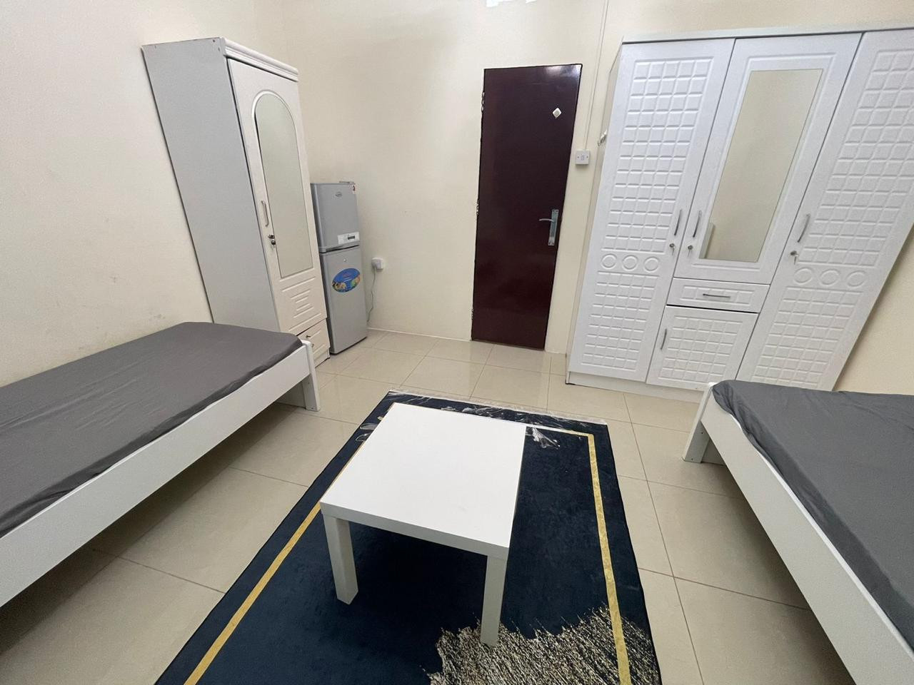 Double room for girls available