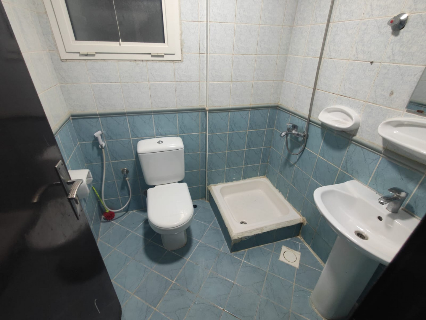 Price of a studio shot in Al-Naba'a
