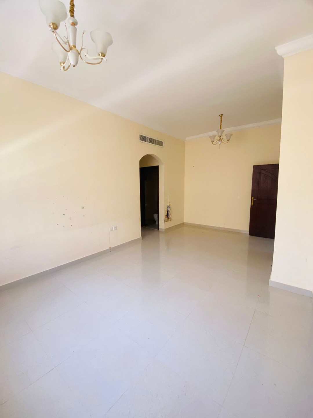 Second row from the Corniche ✨ Prime location close to all services