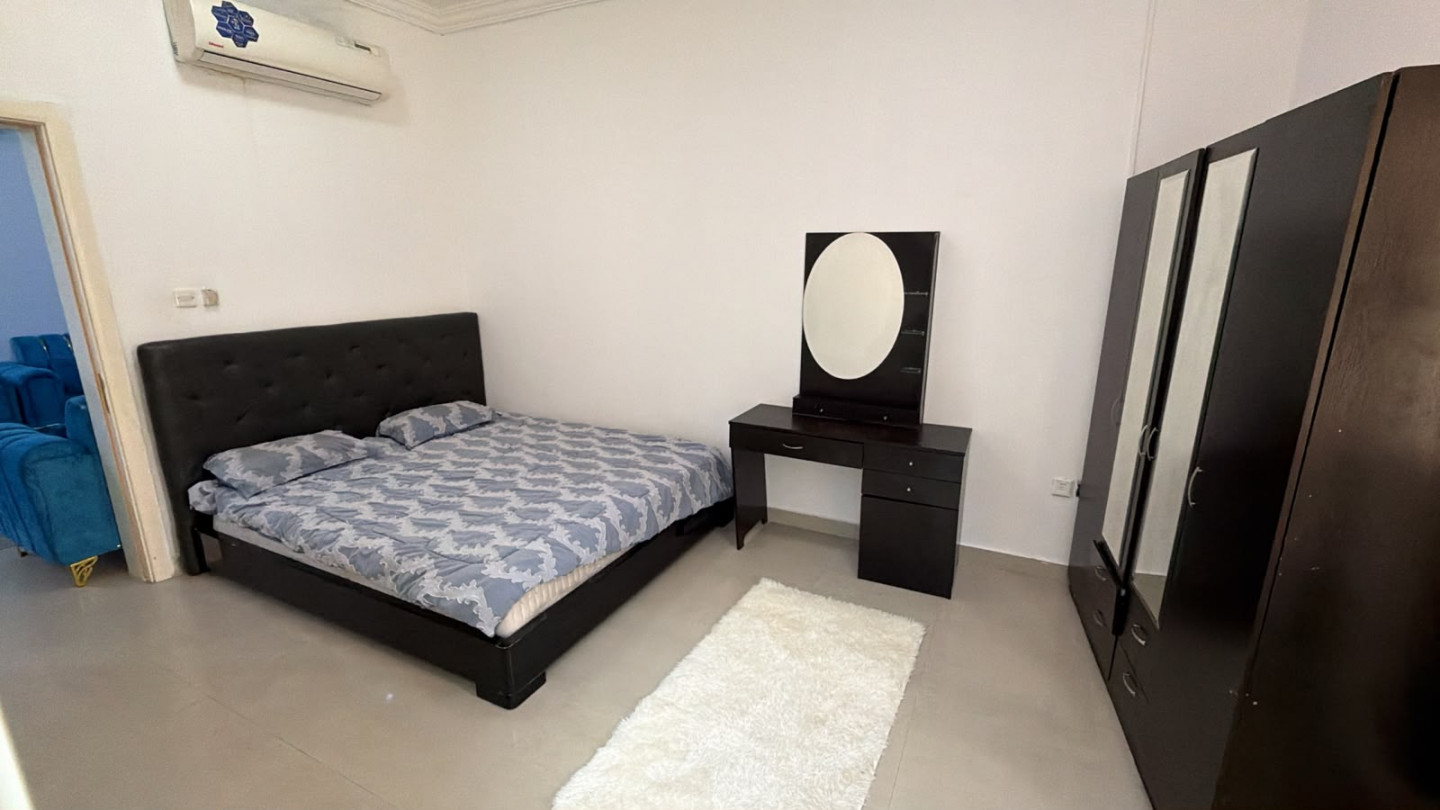 Apartment on the Corniche behind the Seafood Restaurant