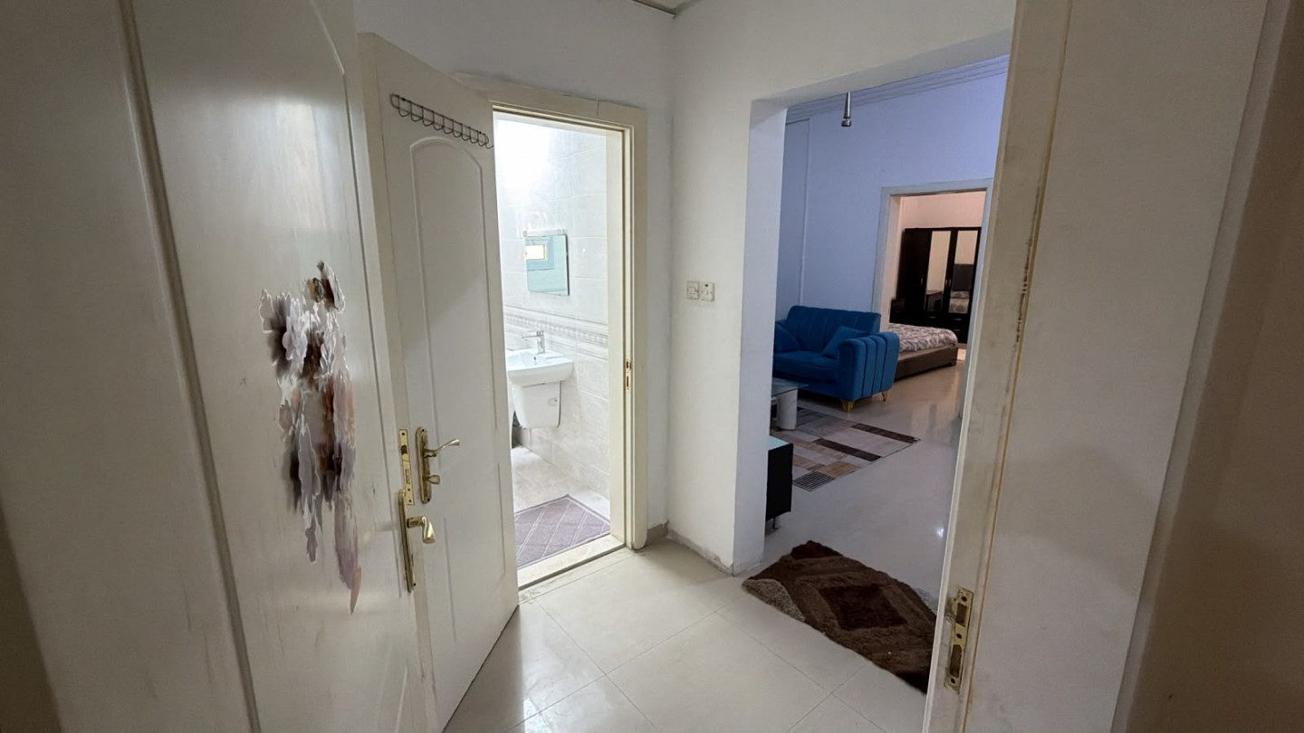 Apartment on the Corniche behind the Seafood Restaurant