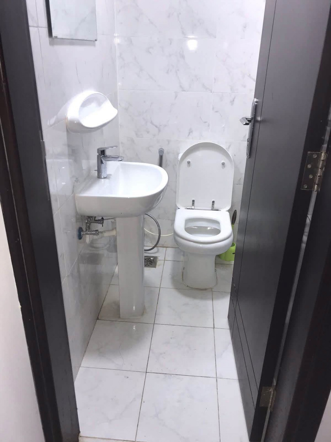 shk-aol-sakn-ghrf-o-sal61790968610.jpg