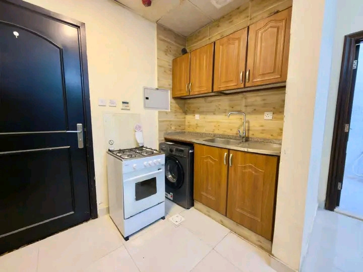Upscale studio apartment ready for immediate occupancy