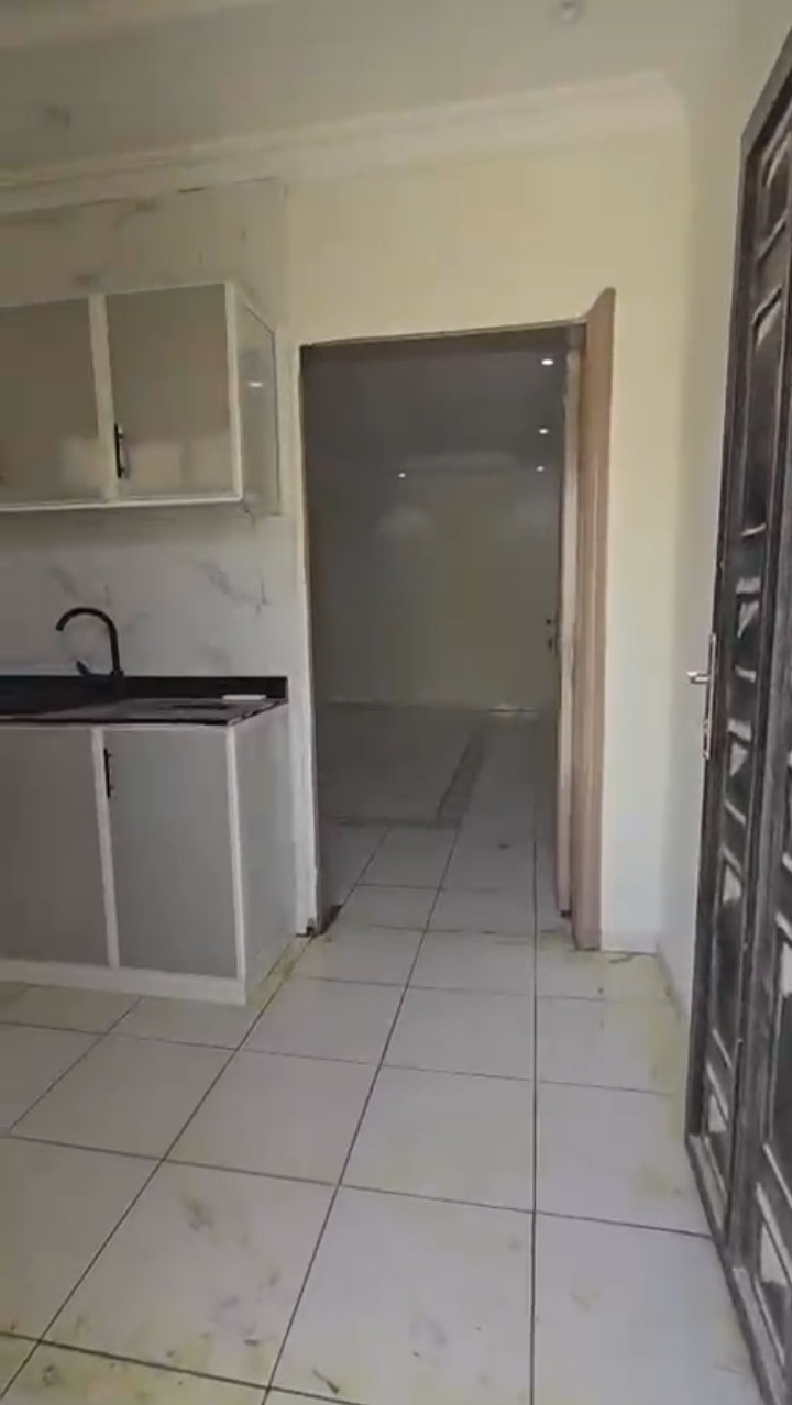 Ground floor apartment with a yard and private entrance