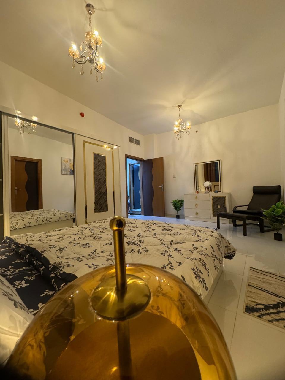 Luxury apartment in Al Nuaimiya 1