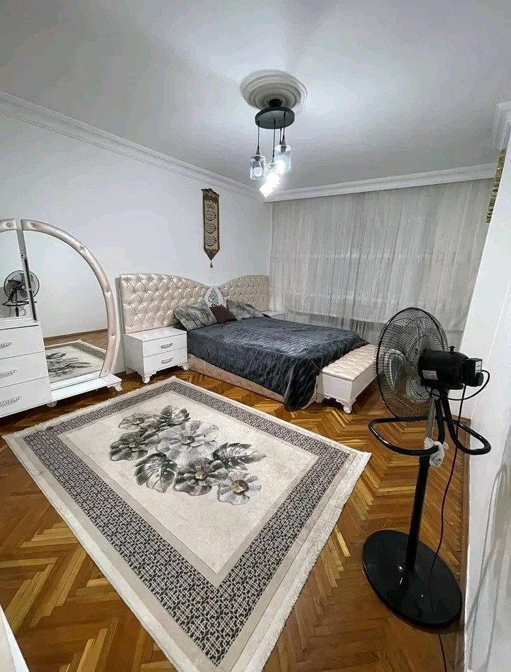 shk-fakhr-bfrsh-gdyd01790969852.jpg
