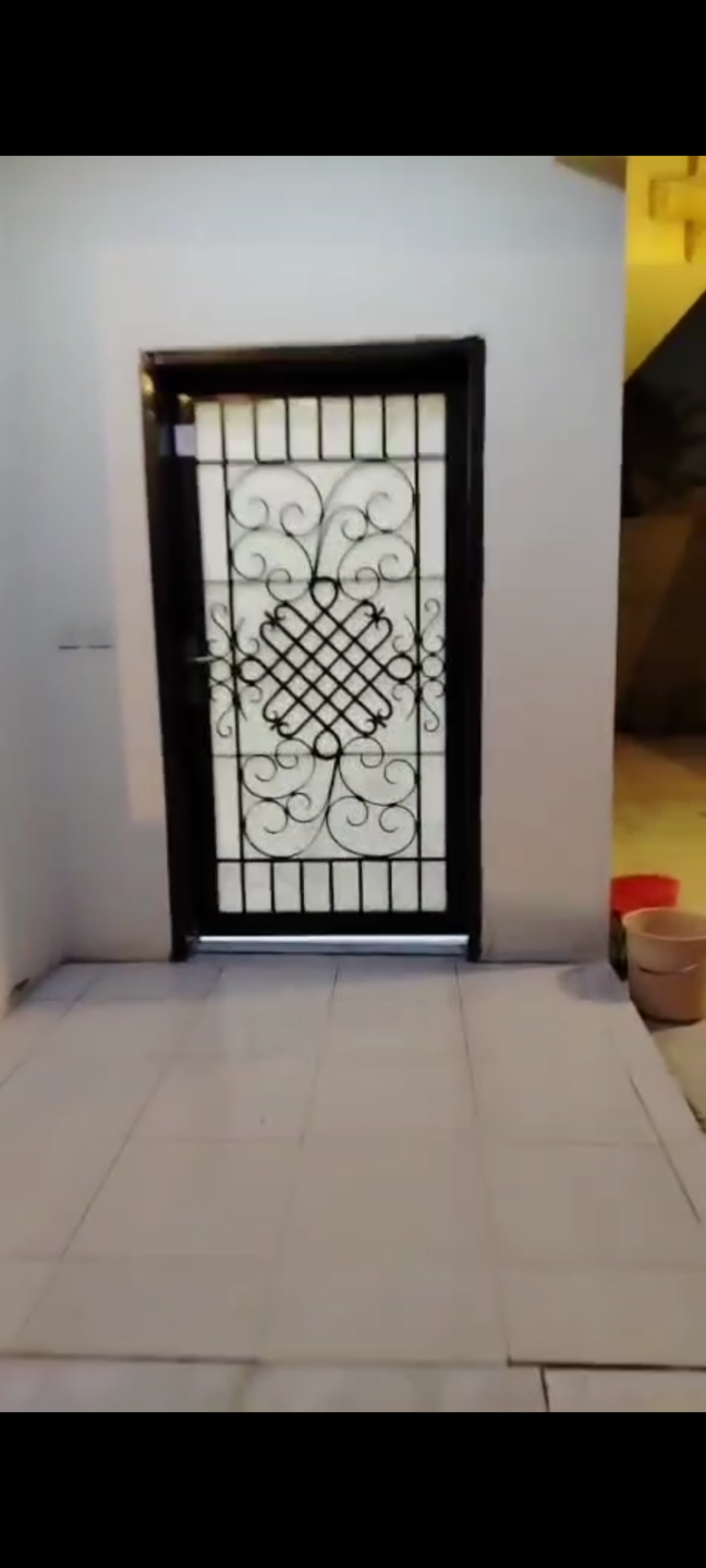 shk-fakhr-bhy-alnzh01786820189.png