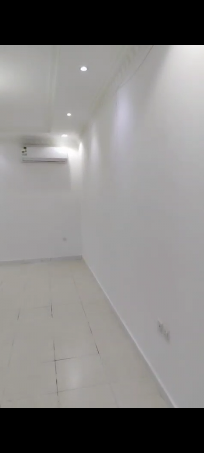 Luxury apartment in Al Nozha district