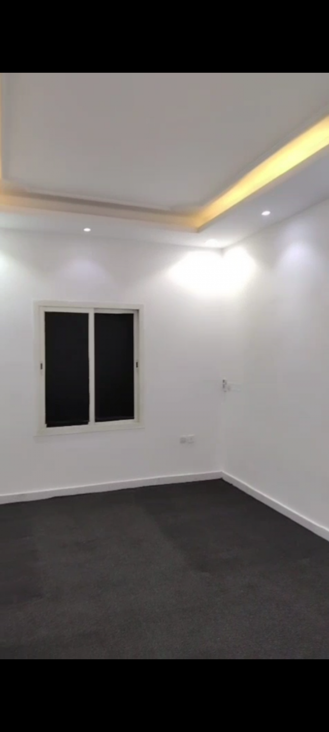 Luxury apartment in Al Nozha district