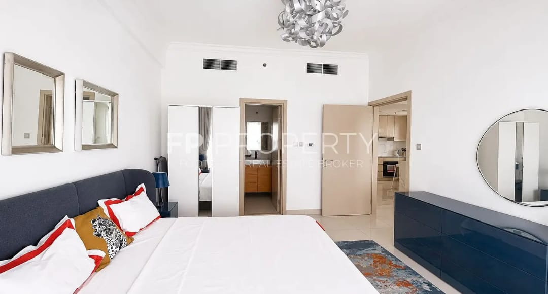 Luxury apartment in an excellent location, fully furnished and clean