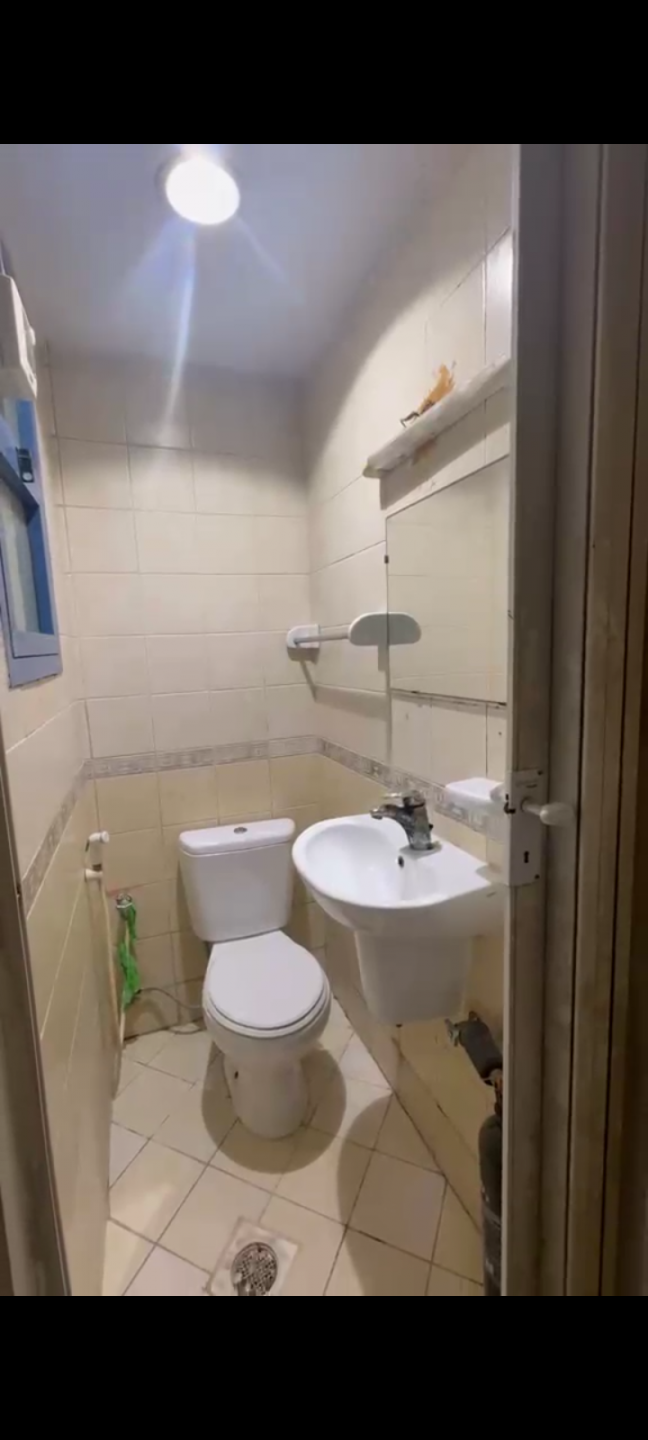 Luxury apartment in Al Khor Towers