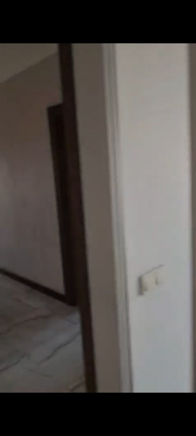 Empty apartment for rent