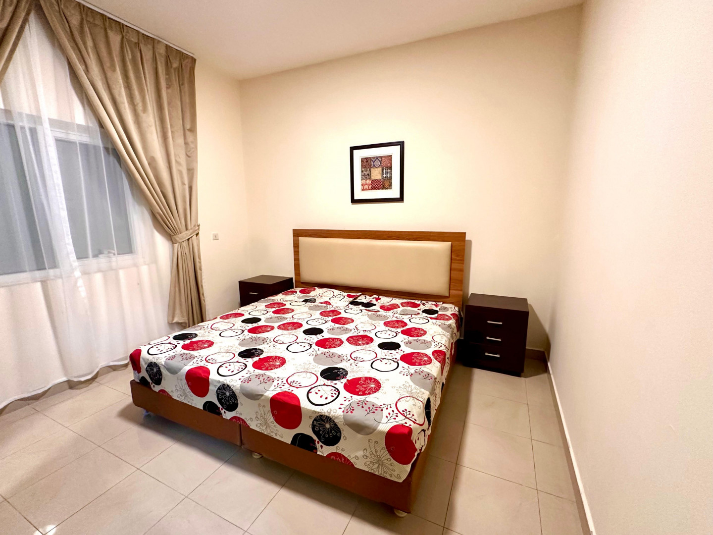 Luxury apartment in Al Majaz 3