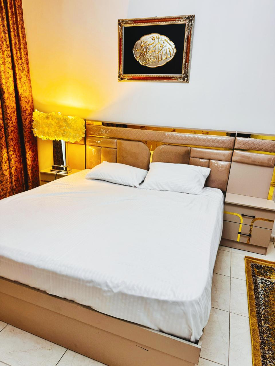 Spacious hotel-furnished apartment