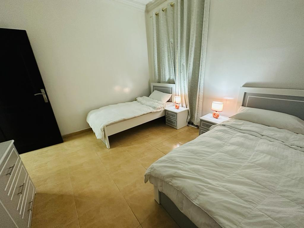 Newly furnished apartment in a prime location