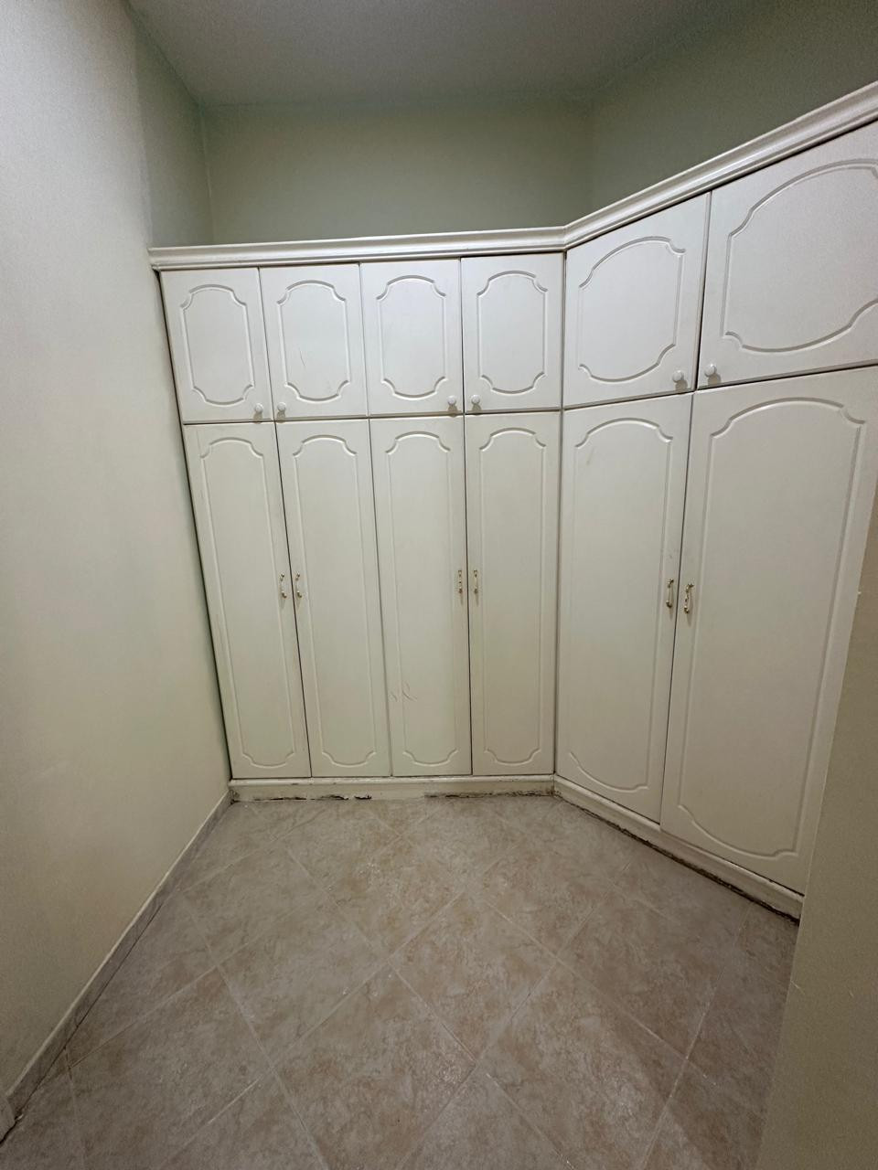 Apartment in Al Khuwair 25