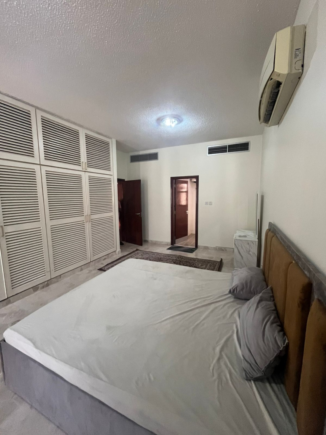 Apartment in Al Qurum