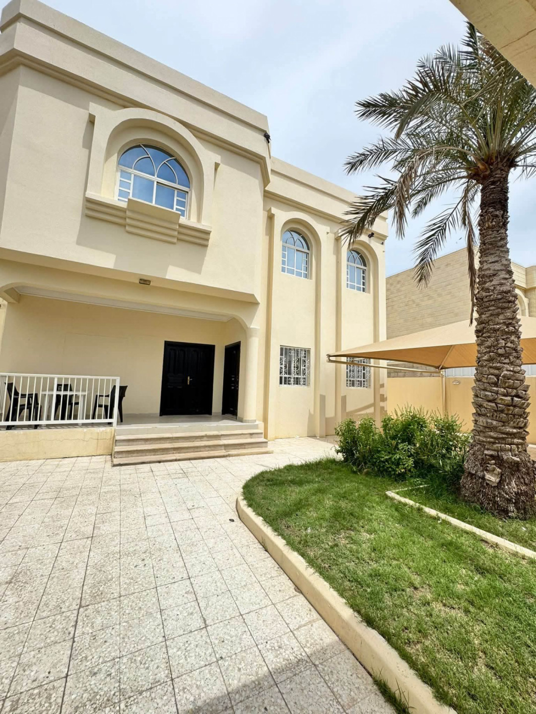 shk-fy-almaamor-9zpn01782924579.jpg