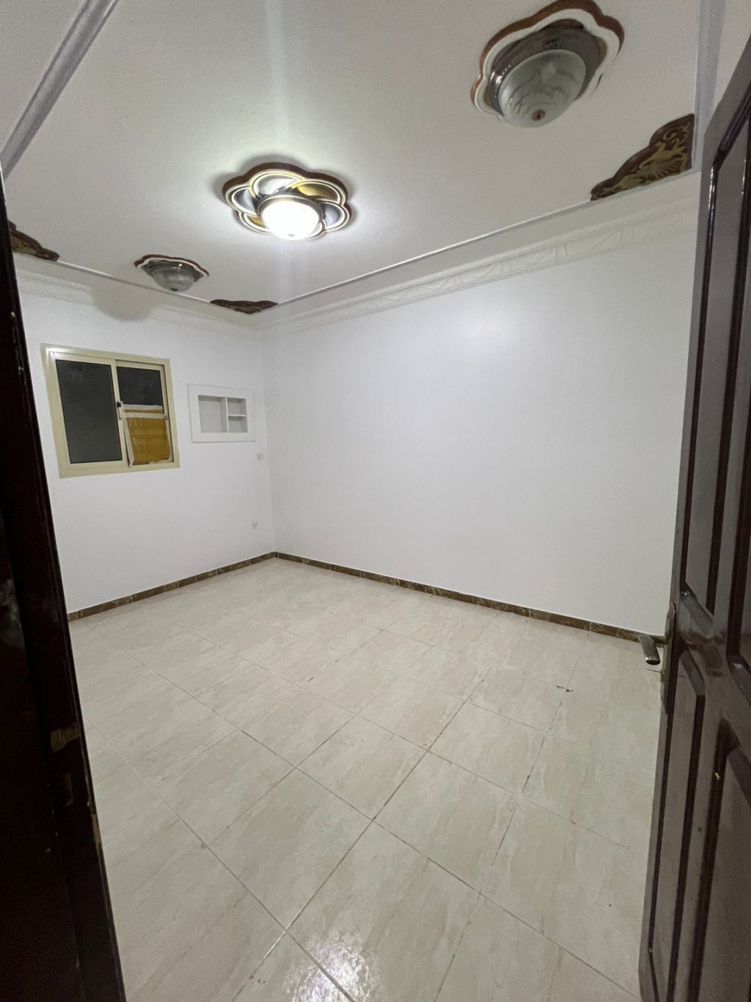 shk-fy-almonsy01781018064.jpg