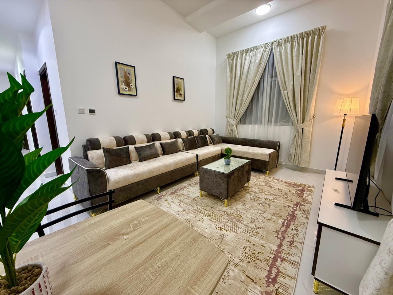 Apartment in Al Nuaimiya 2