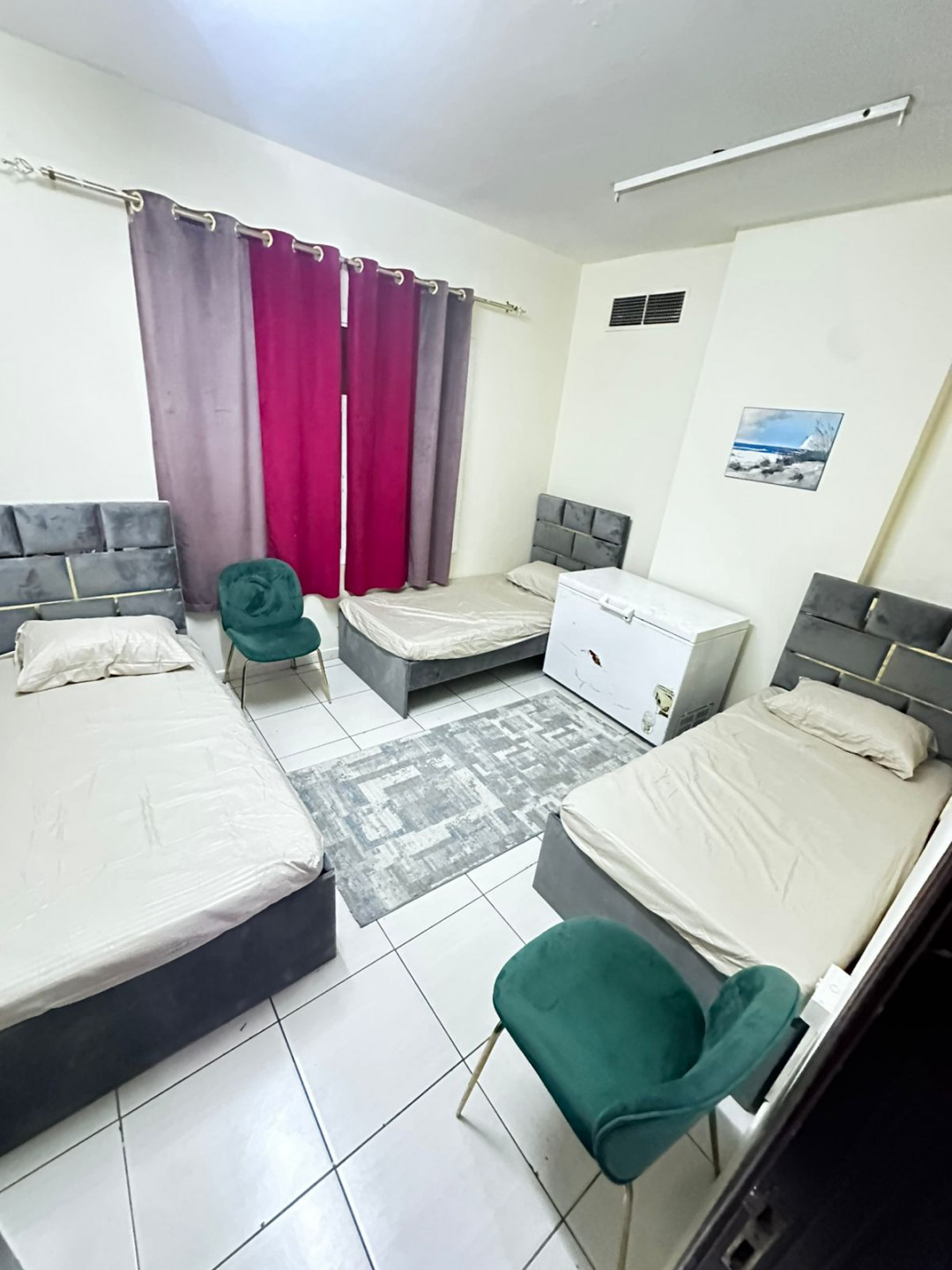 shk-fy-alnaaymy-2-2wgc61792250465.jpg