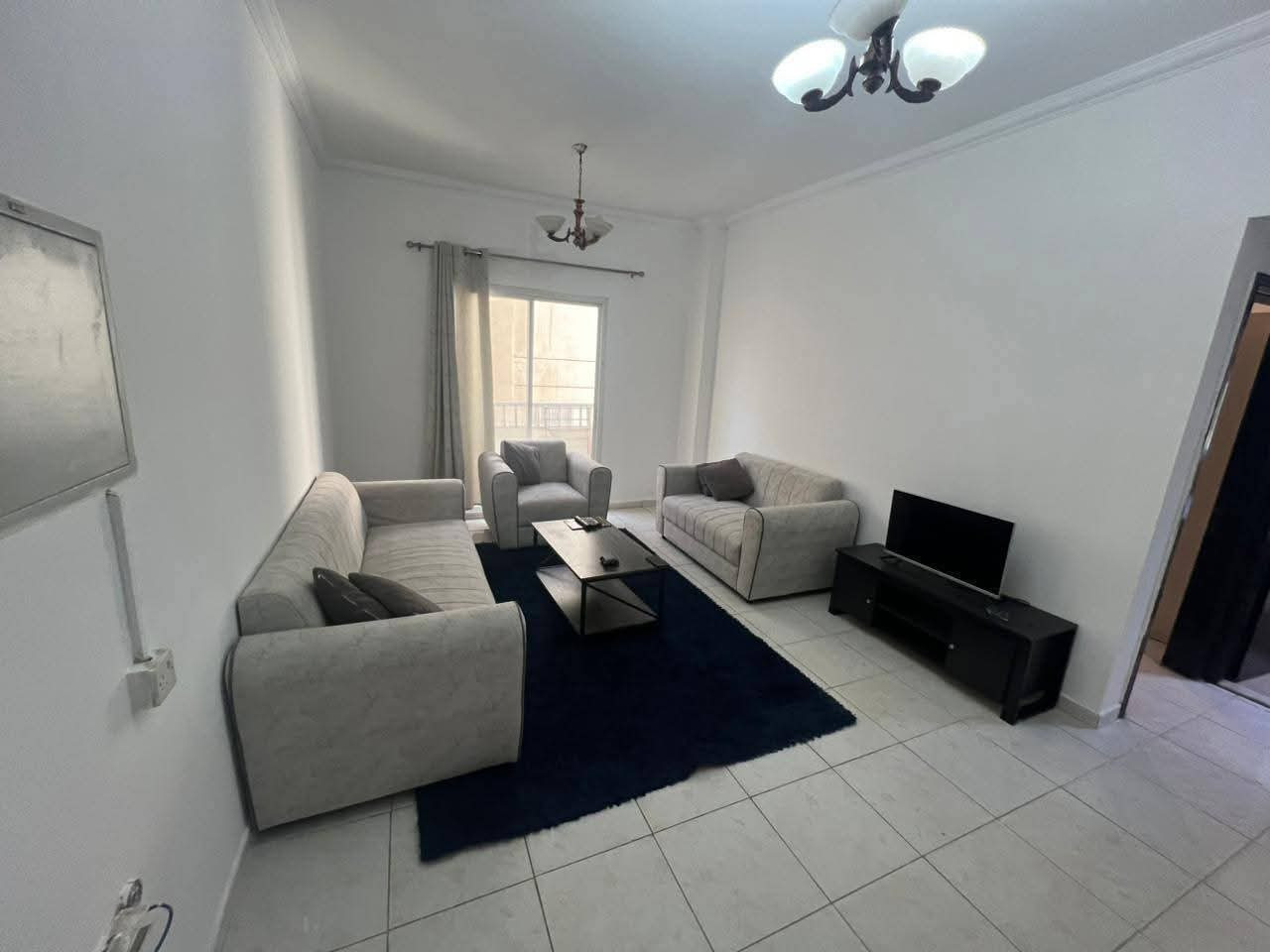 shk-fy-alnaaymy-201781109174.jpg