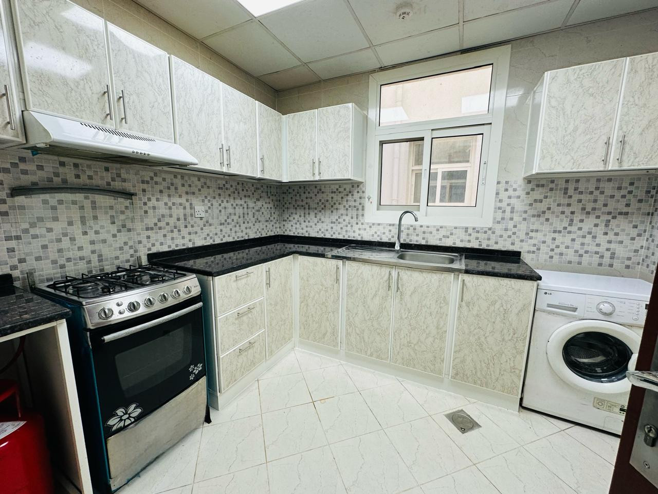 Apartment in Al Rawda 3
