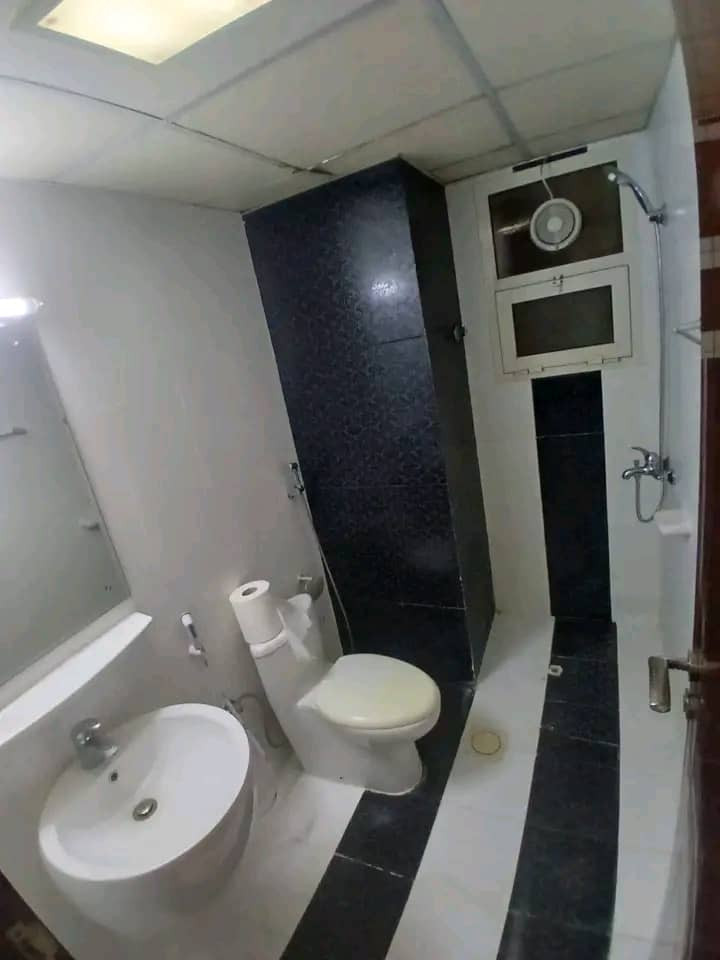 shk-fy-boshr-ghrf-osal51792322142.jpg