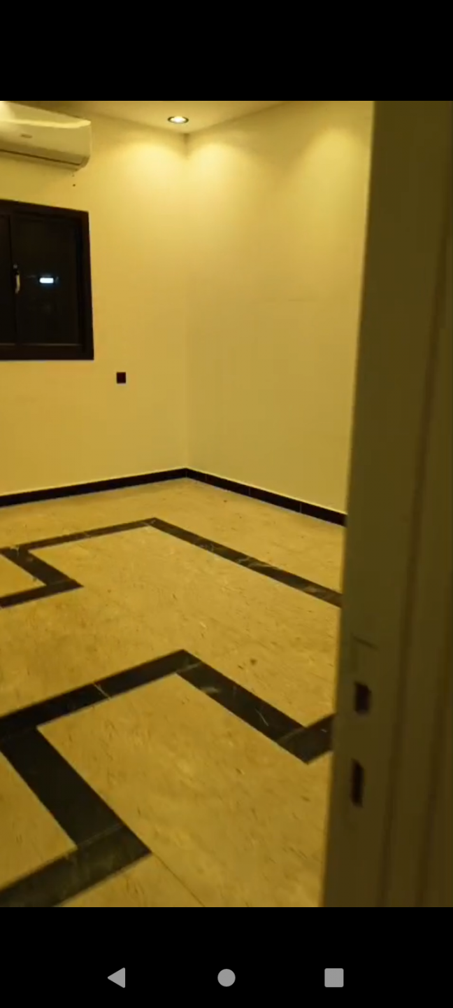 Apartment in Al Rawdah neighborhood