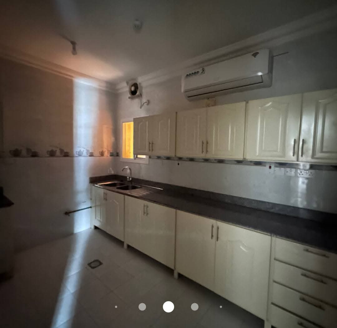 Apartment in South Khalifa