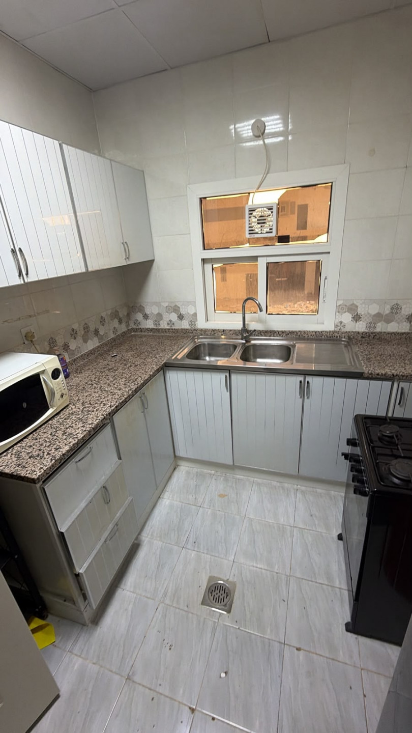 shk-fy-kornysh-aagman-jgso71792252042.jpg