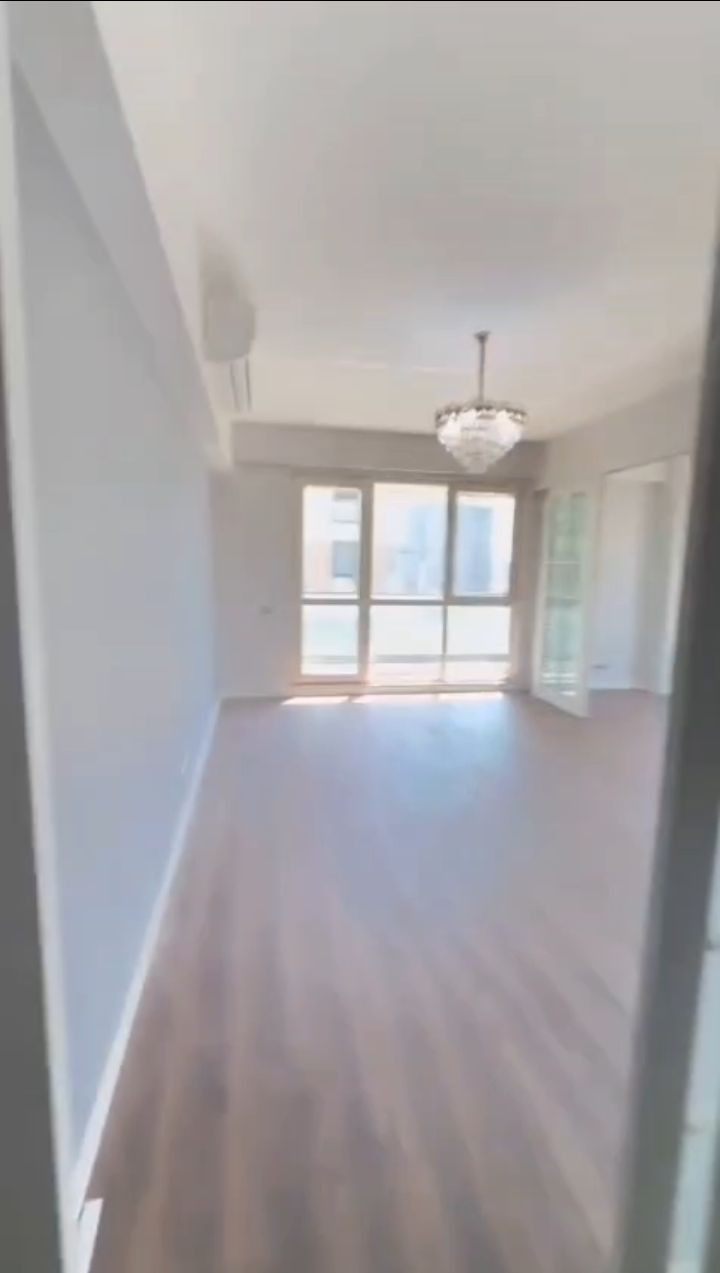 Apartment in the Eiffel complex, 2nd floor