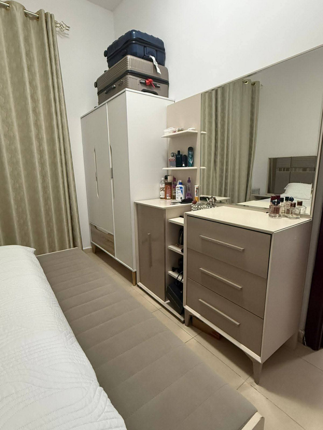 Apartment on Khalifa Street