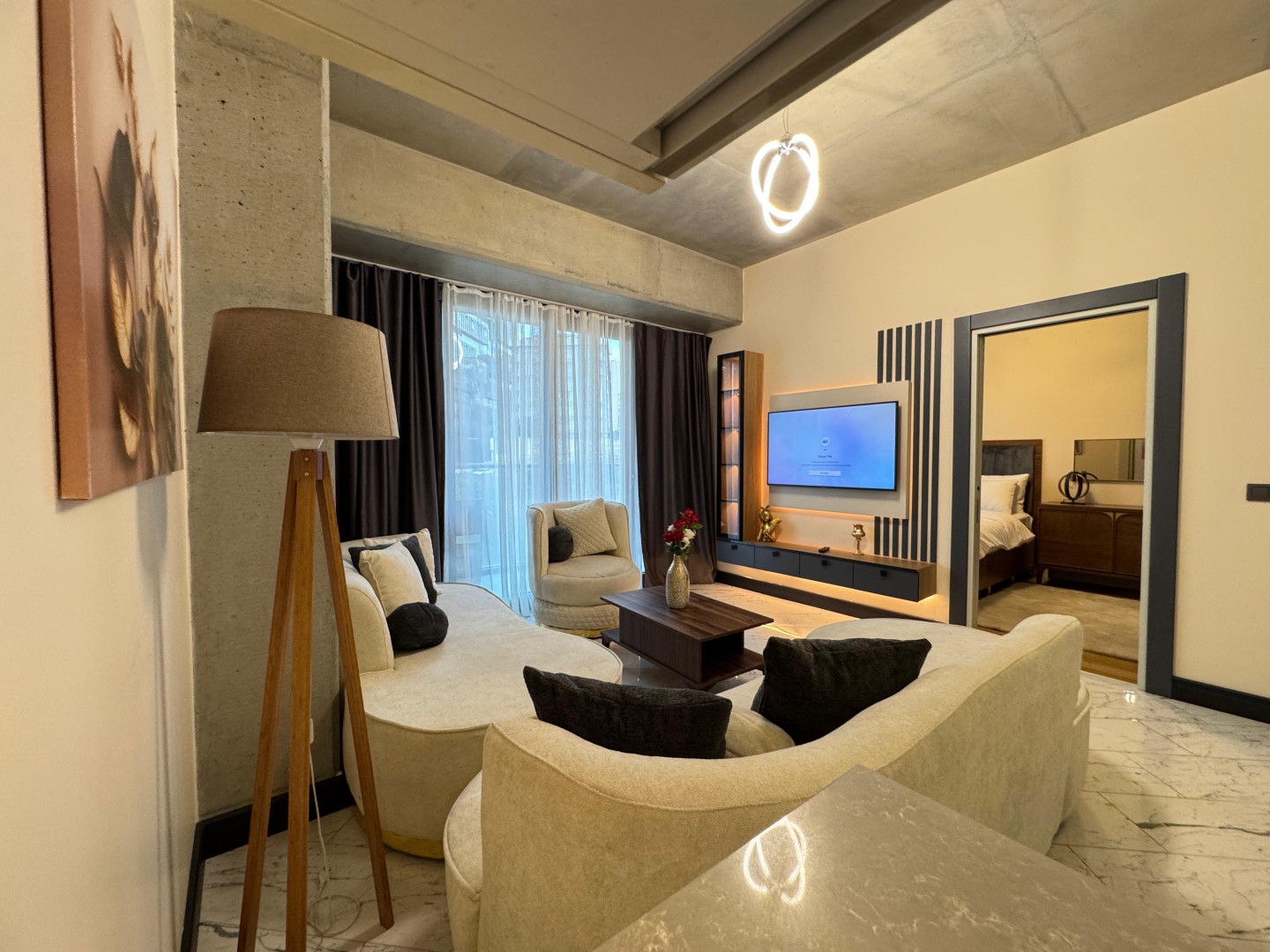 shk-fy-shyshly-sobr-dyloks61783690051.jpg