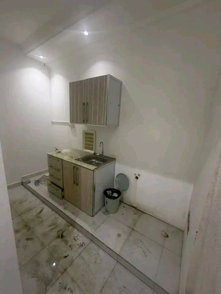 One-bedroom apartment in Al Hail Al Shamali