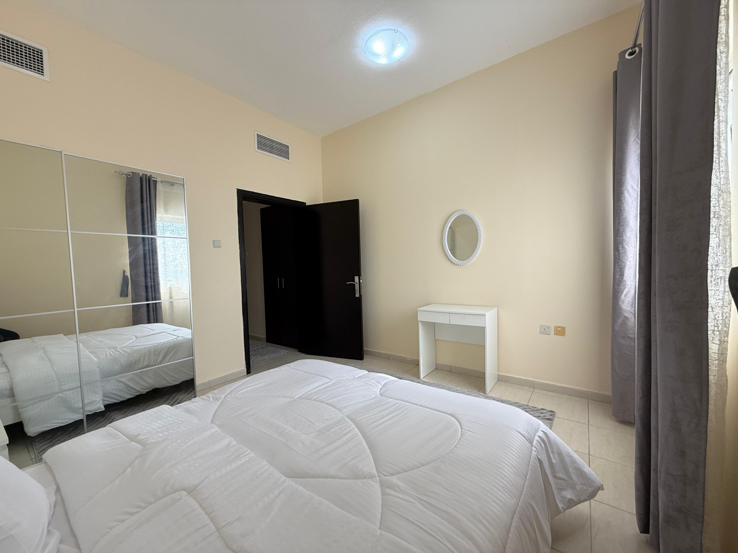 One bedroom apartment with living room, first occupancy