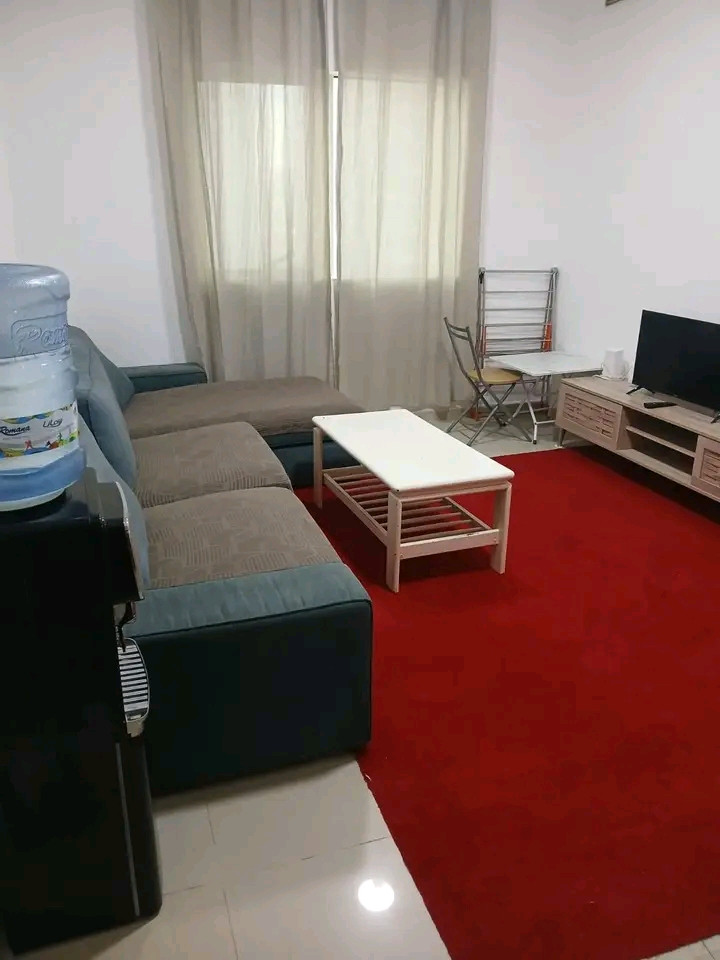 One-bedroom apartment in a prime location