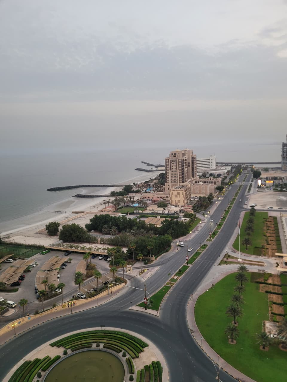 Furnished one-bedroom apartment in Etihad Tower