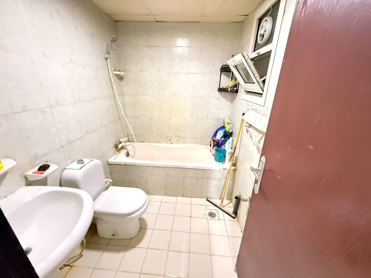 Furnished one-bedroom apartment for rent