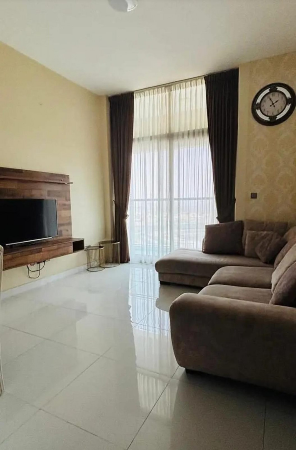 shk-ghrf-osalh-fy-oah-dby01791640635.jpg
