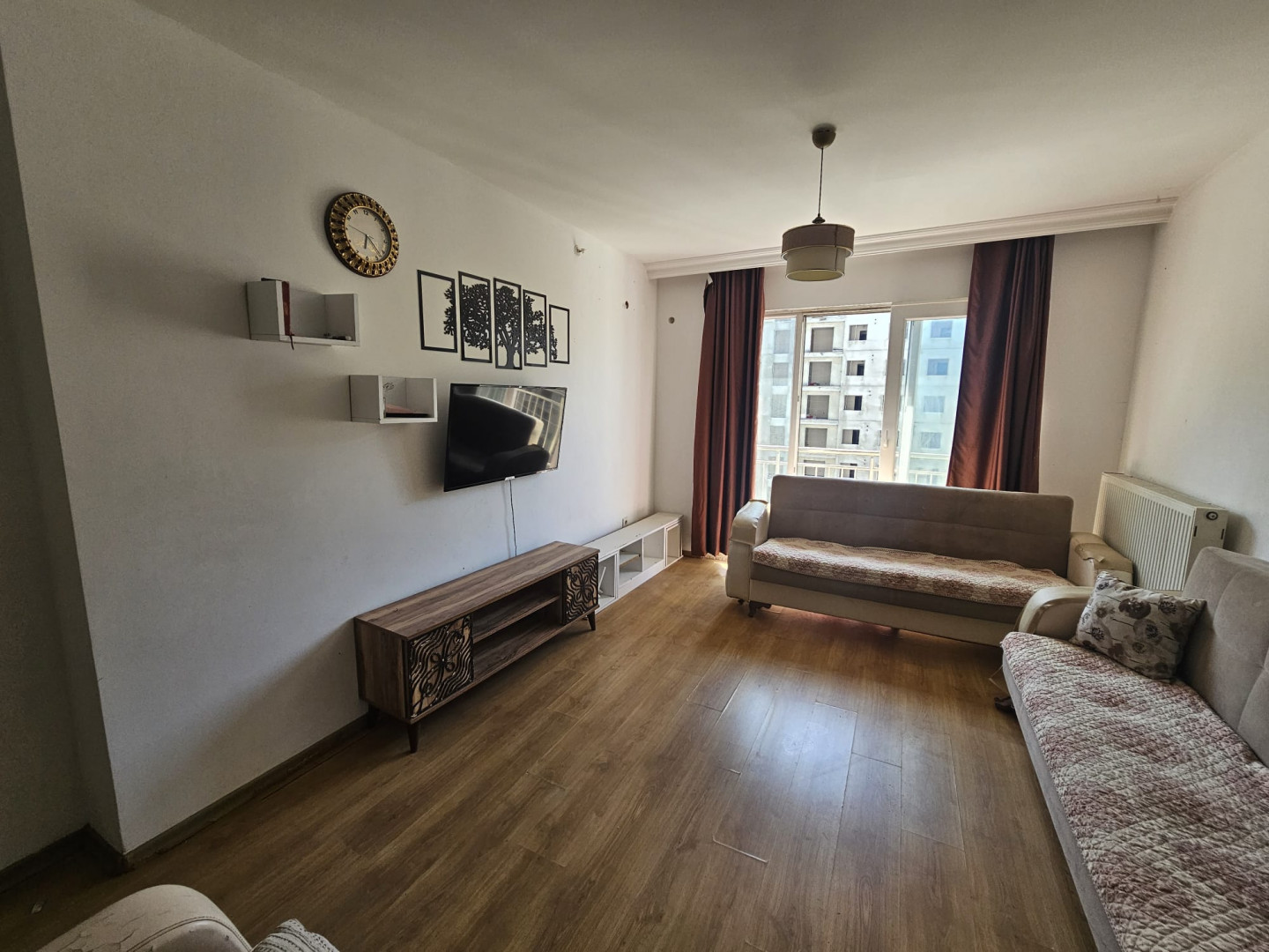 One-bedroom apartment for monthly rent in Innovia complex