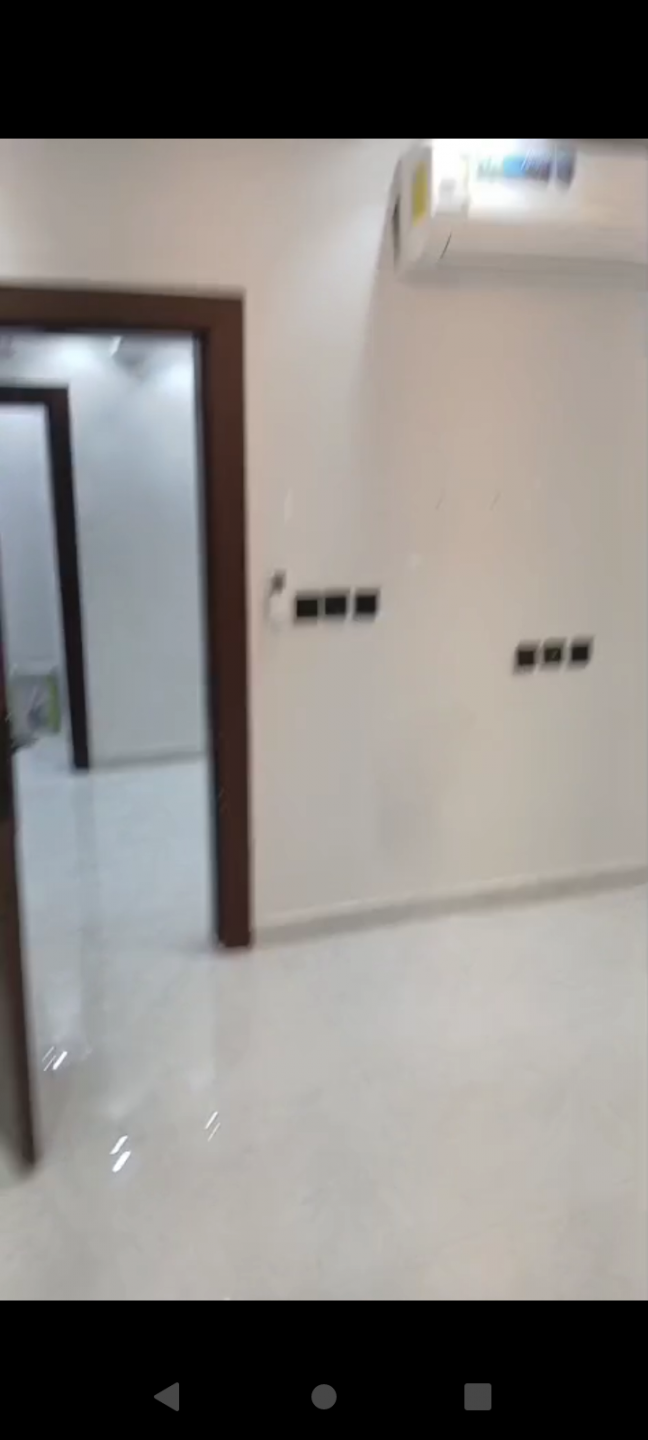 One-bedroom apartment for annual rent in Al Malaz neighborhood