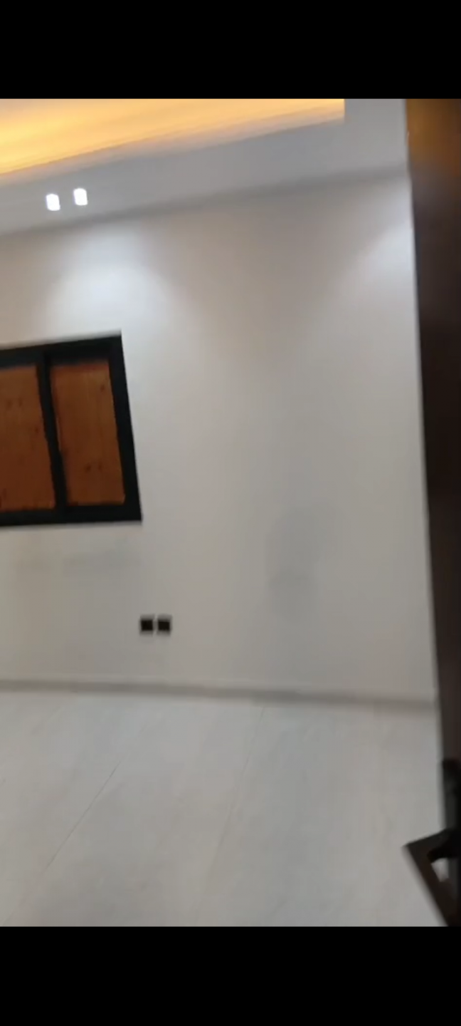 One-bedroom apartment for annual rent in Al Malaz neighborhood